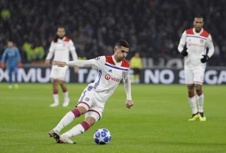 側翼補強的 側翼補強的